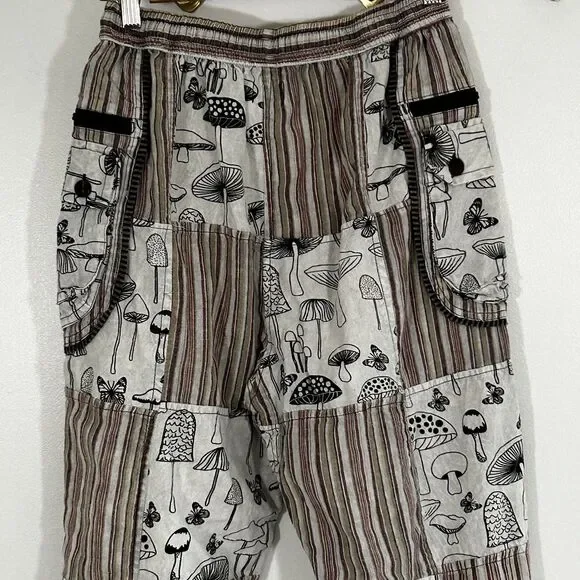 Rising International Mushroom Print Pants Size Medium Patchwork Pockets Pull On - Picture 9 of 10
